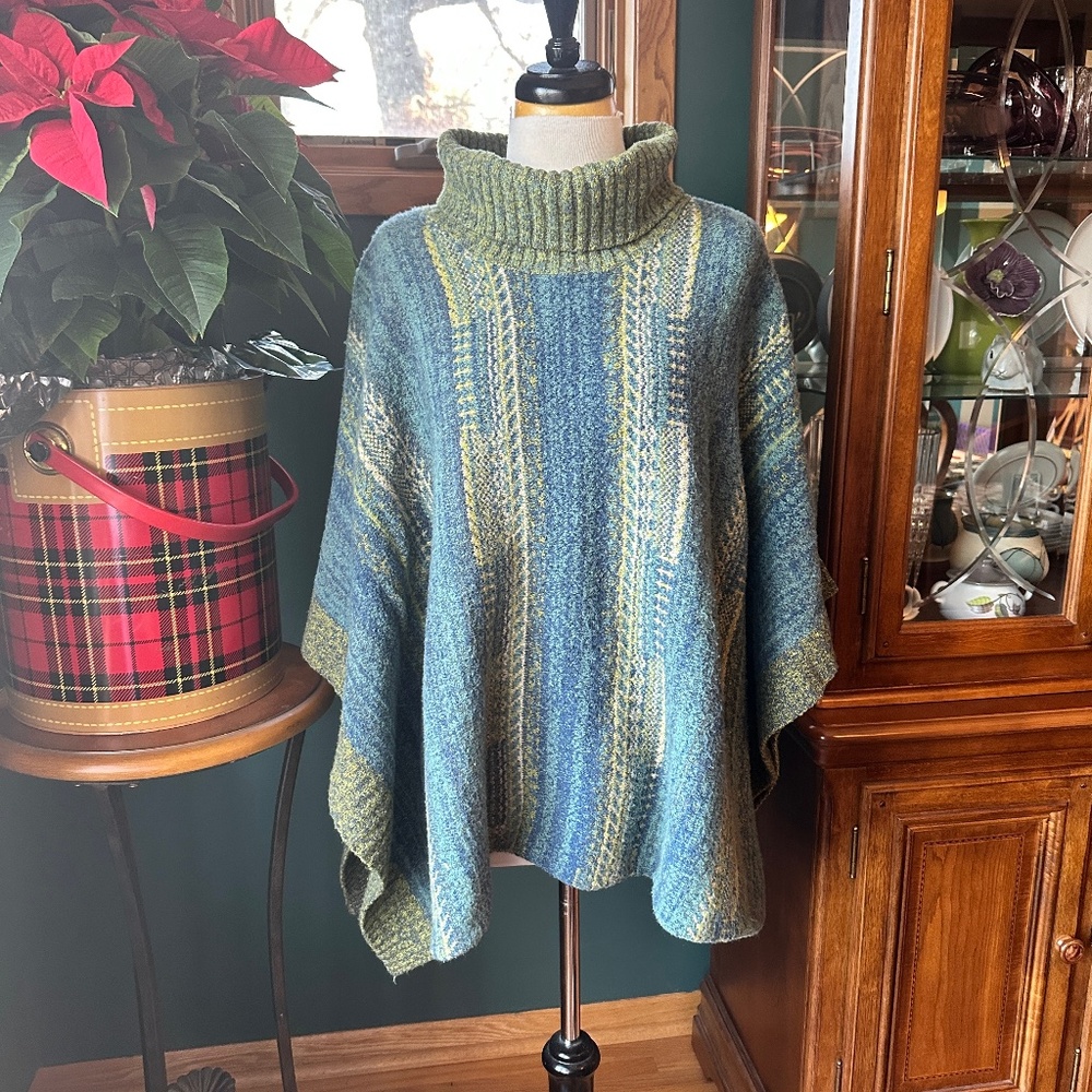 J. Jill turtle neck poncho